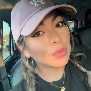 Meet your Posher, Jeanette